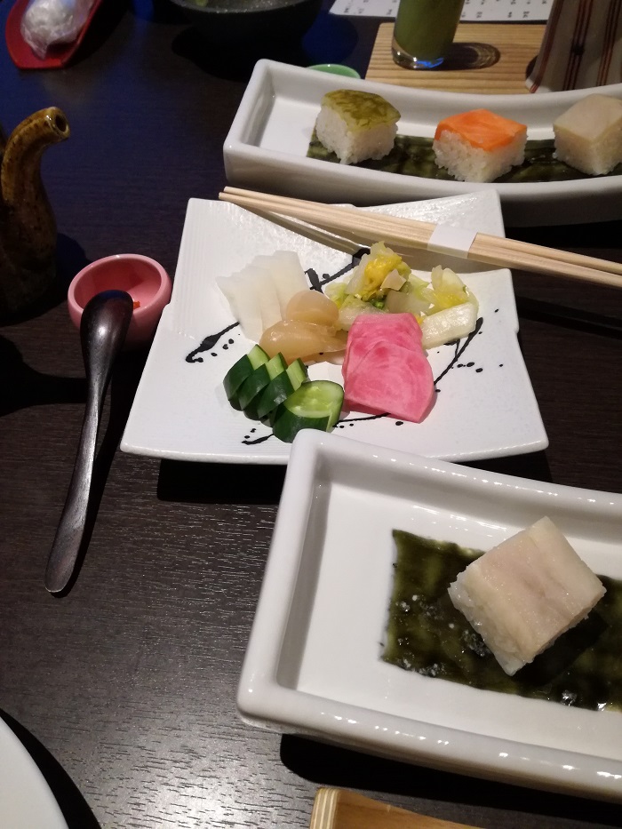 お寿司と漬物